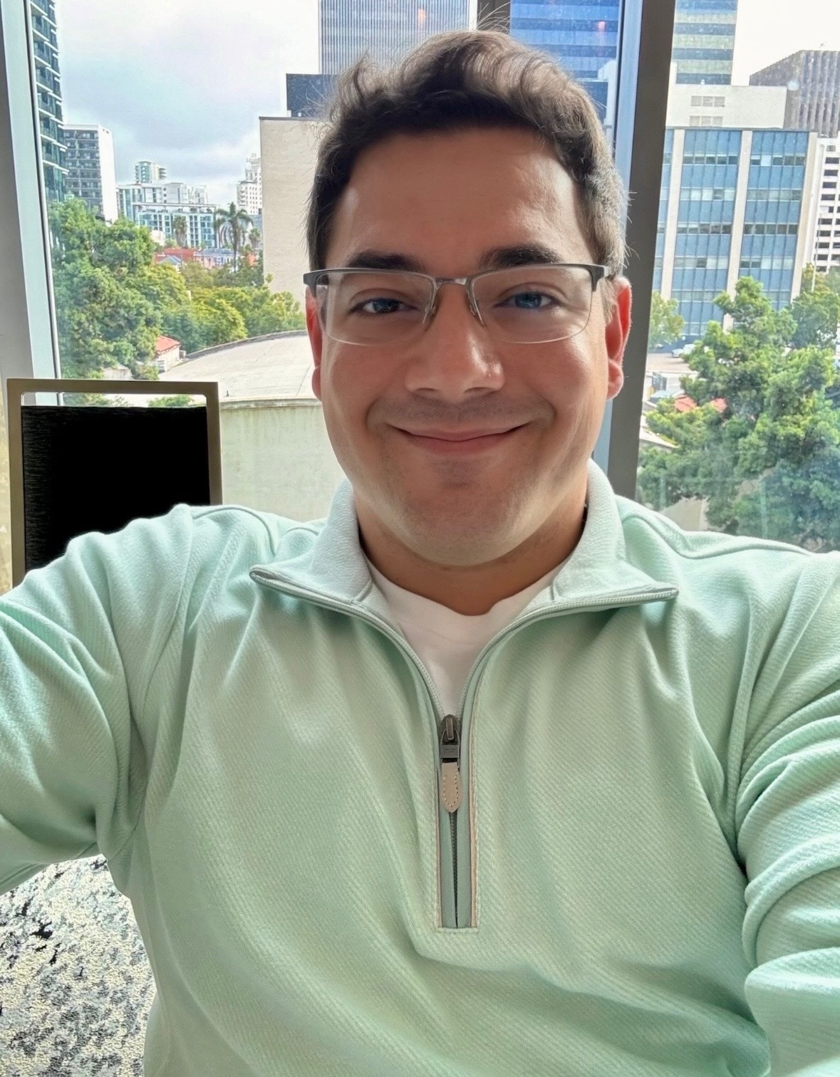 Anthony Hilb, founder of AI Business Maximizer